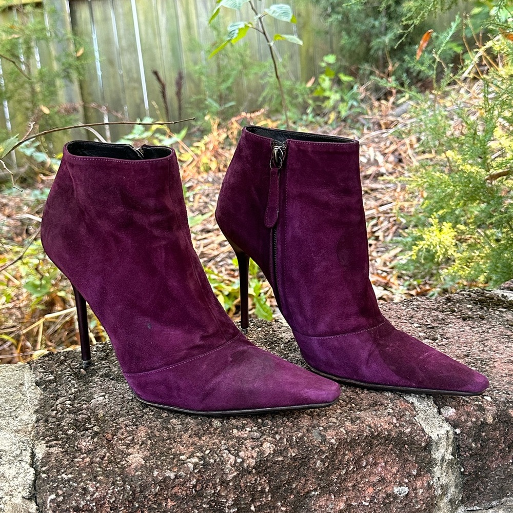 Vicini suede bootie